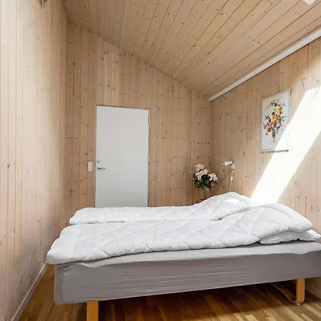 4 Bedroom Cozy In Rodby Holiday home