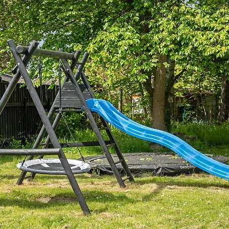 Feriehus 4 Bedroom Cozy In Rodby Rødby