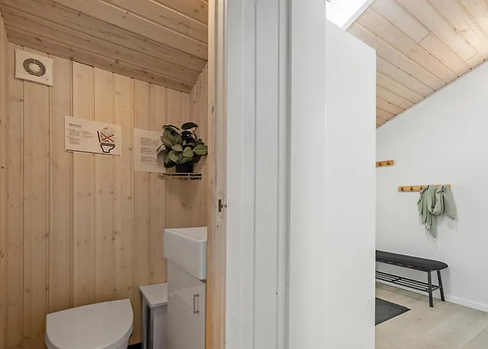 度假居 4 Bedroom Cozy In Rødby