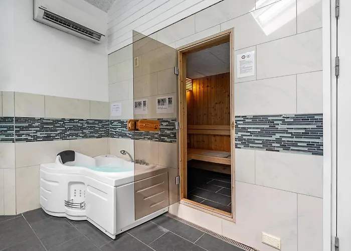 度假居 4 Bedroom Cozy In *